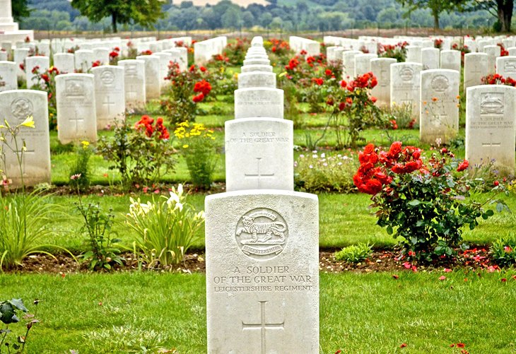 Cemetery in Somme
