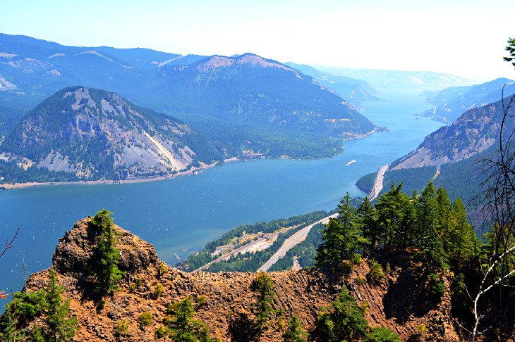The Columbia River Gorge from Angel's Rest
