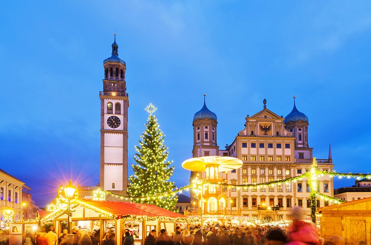 The Perlachturm and Christmas Market