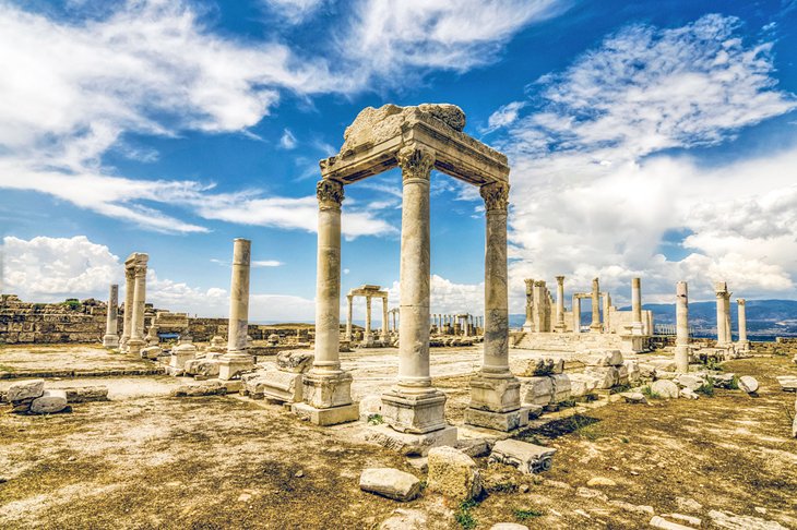 The amazing ruins of Laodikeia