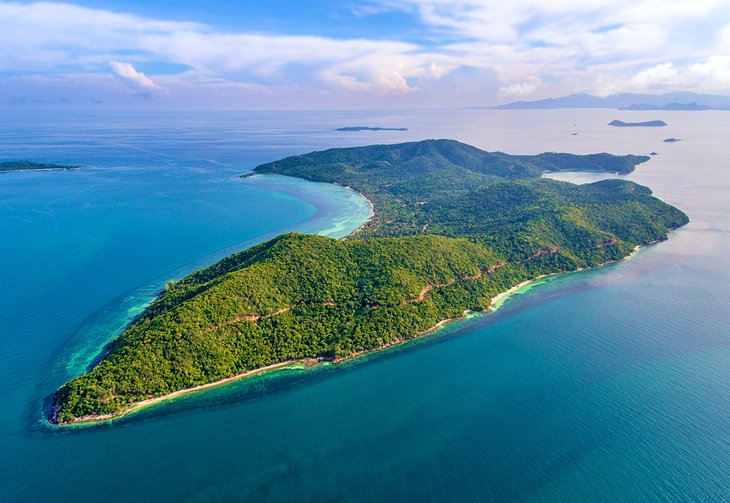 Aerial view of Koh Taen