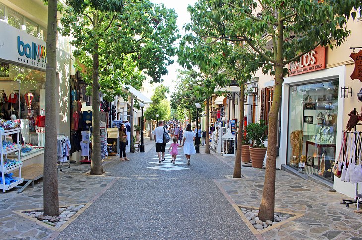 Pedestrian street in Agios Nikoloas