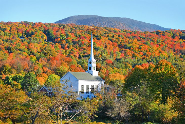 Stowe Community Church and fall foliage in Stowe, VT