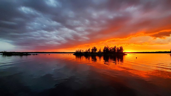 Sunset on Brereton Lake
