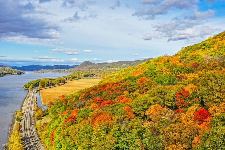 Fall colors at Hudson Highlands State Park