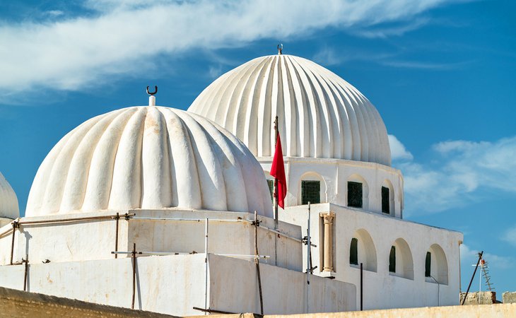 Zaouia Sidi Amor Abbada (Mosque of the Sabres)