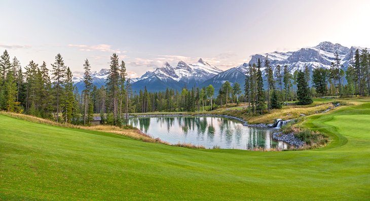 Silvertip Golf Course in Canmore
