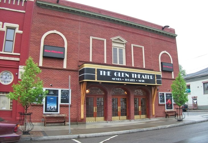 The Glen Theater on Franklin Street