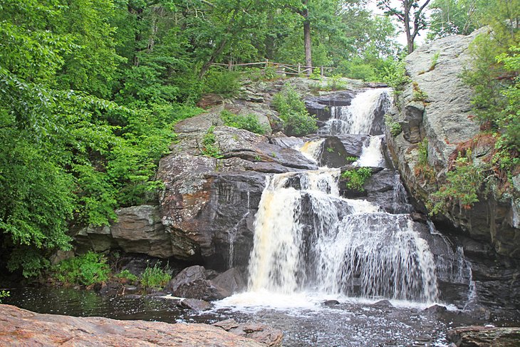 Waterfall in Devil's Hopyard State Park