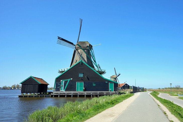 De Kat Windmill, Zaanse, Netherlands