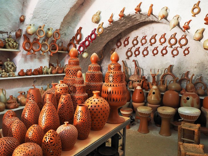 Ceramics for sale in Avanos