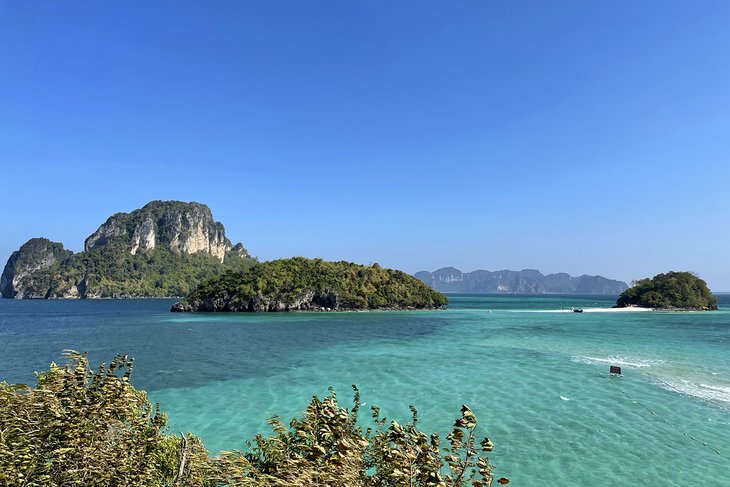 View of Koh Tub and Koh Mor from Koh Gai