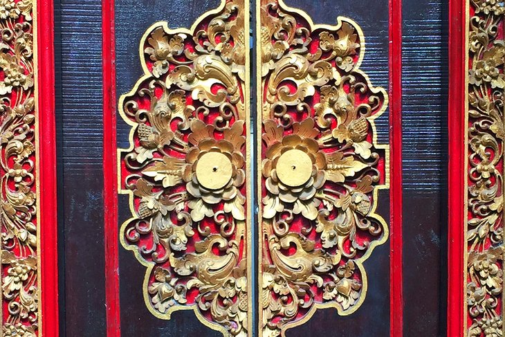Ornate carved door in the Puri Saren Royal Ubud Palace