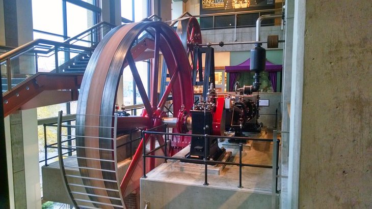 Corliss-type steam engine at the Grand Rapids Public Museum