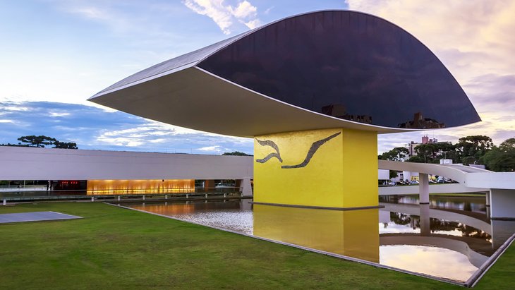 Oscar Niemeyer Museum