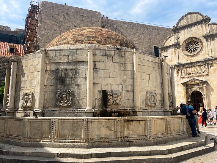 The Large Fountain of Onofrio