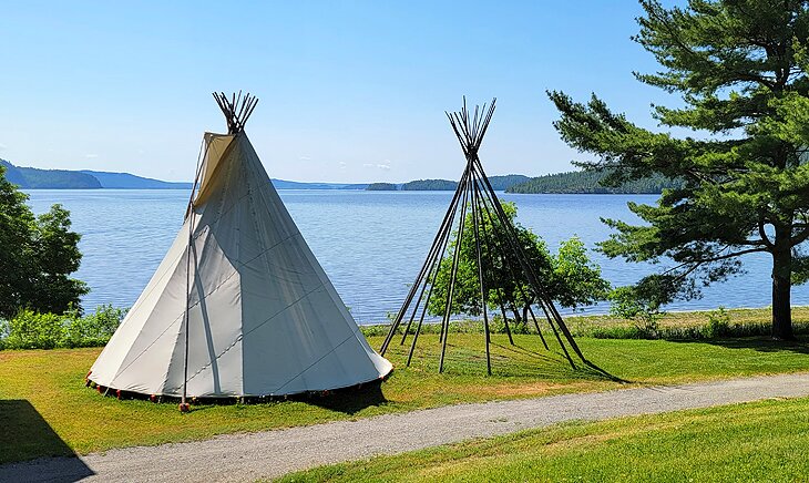A display at Fort Témiscamingue National Historic Site