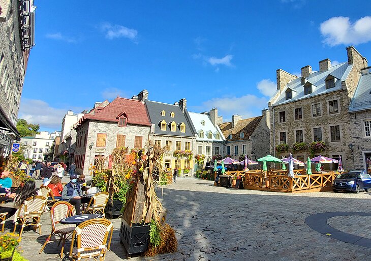 Place Royale in fall