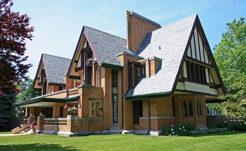 Which of these midwest cities has the best RESIDENTIAL architecture ...