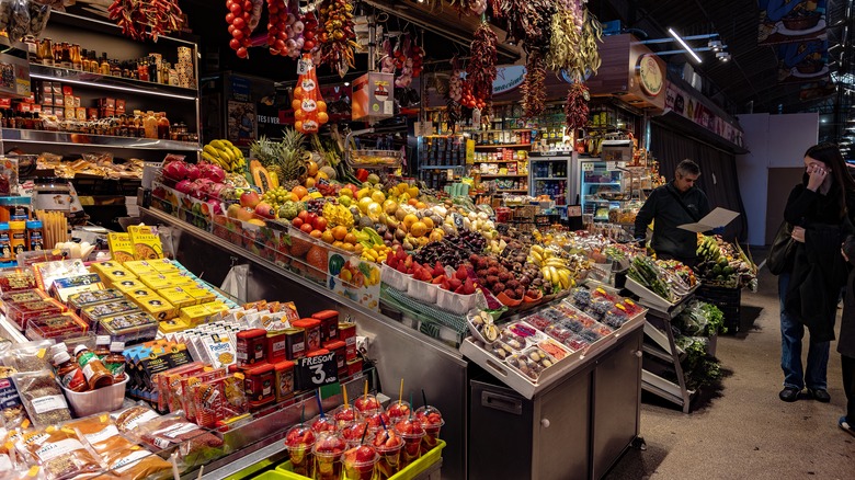 Produce for sale at Mercat de la Boqueria