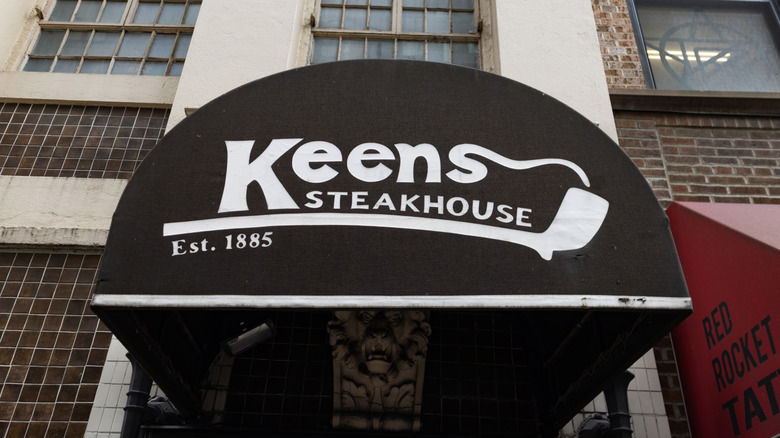 Exterior sign of Keens Steakhouse