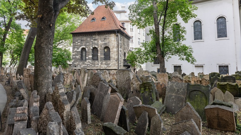 Prague's crowded Old Jewish Cemetery in the Jewish quarter on a sunny day