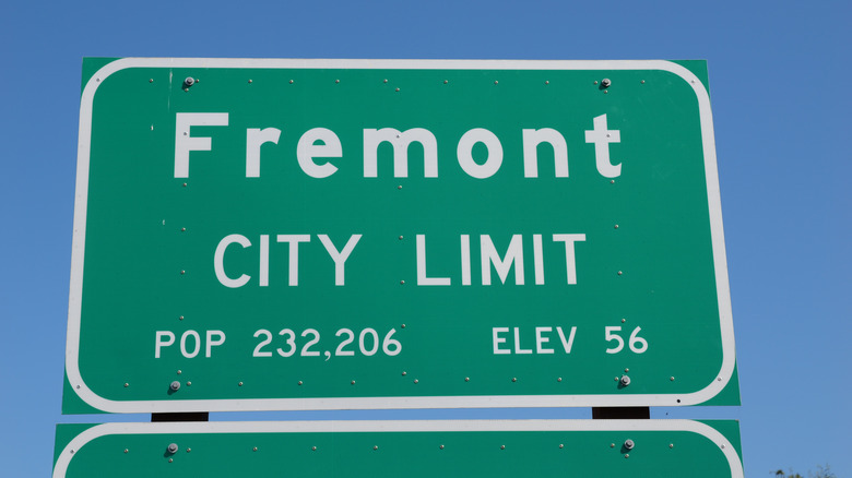 Fremont, California public welcome sign