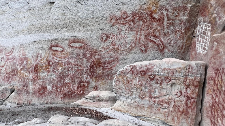 Ancient art in Queensland's Carnarvon Gorge