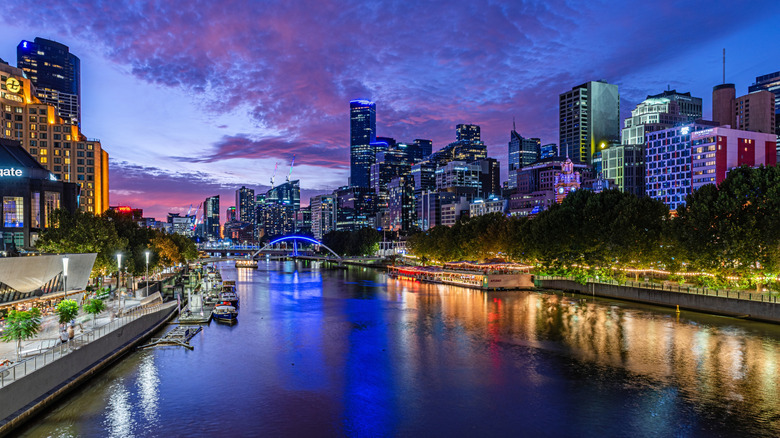 Downtown Melbourne at night