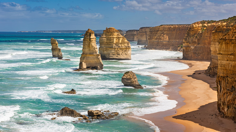 The Twelve Apostles along the Great Ocean Road, Victoria