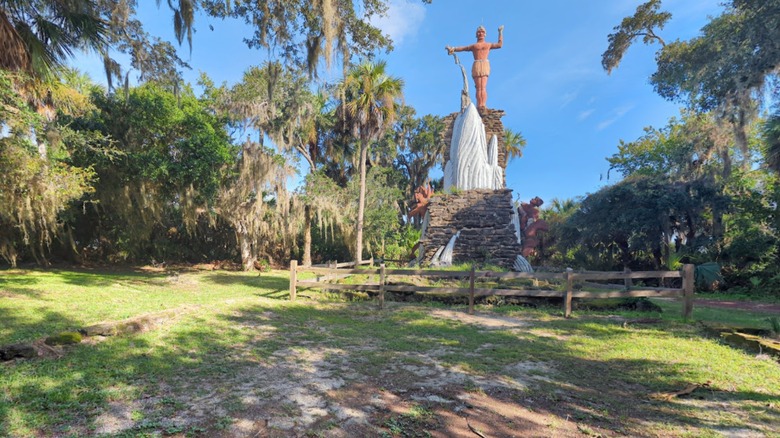 The site of the Chief Tomokie sculpture in Tomoka State Park