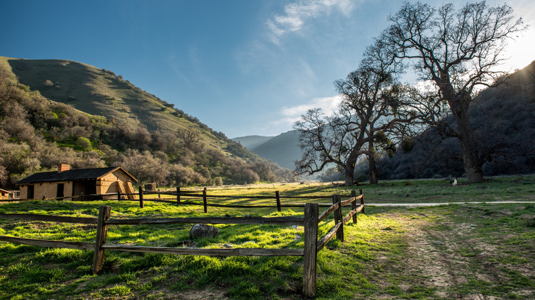 The rustic scenery of Fort Tejon State Historic Park in California