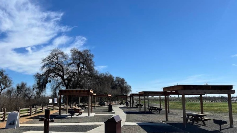 The main picnic and recreation area of Dos Rios State Park