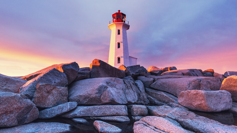 Peggy's Point Lighthouse at dusk