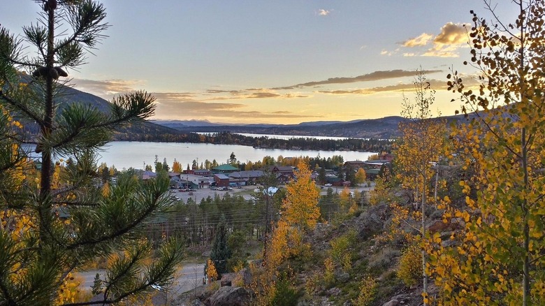 Fall view of Grand Lake from Shadowcliff