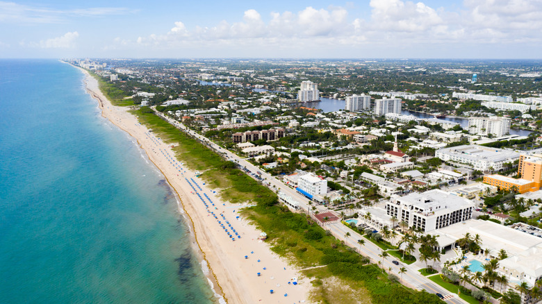 Aerial photo of Delray Beach shoreline on a clear day