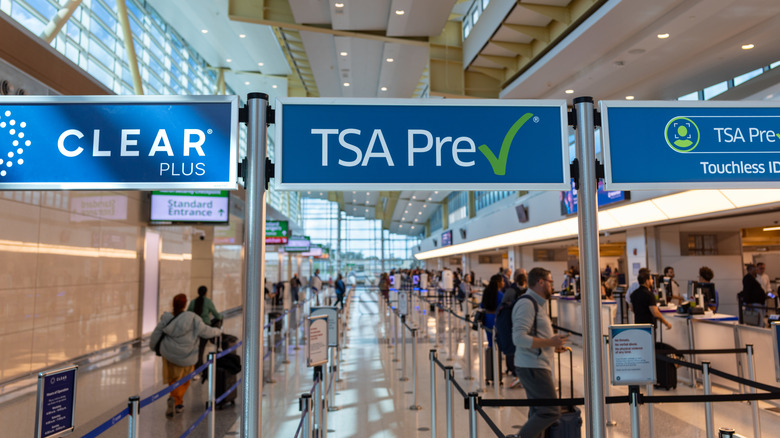 the TSA PreCheck line versus the regular line at DCA Airport