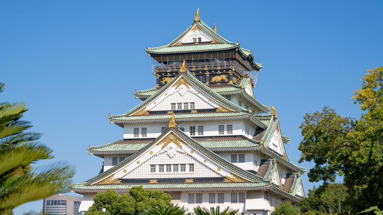 Close up of top of Osaka Castle