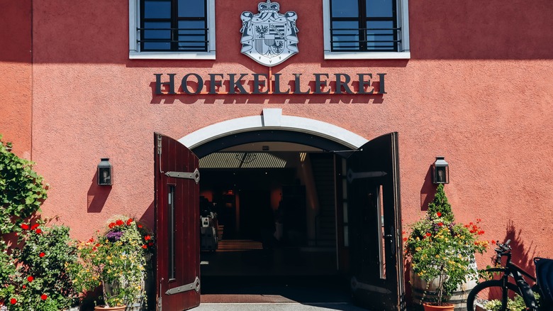 Large open doors at the entrance to the Hofkellerei