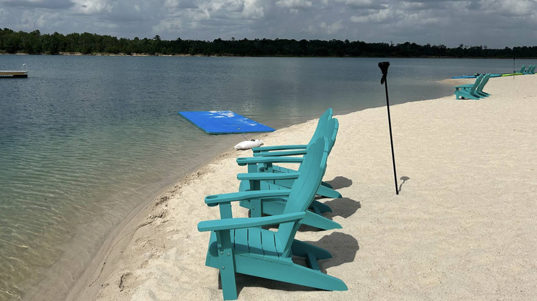 A beautiful sandy lakeside setting on Lake Isabel Farm