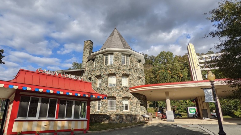 A stone tower and candy shop at Glen Echo Park