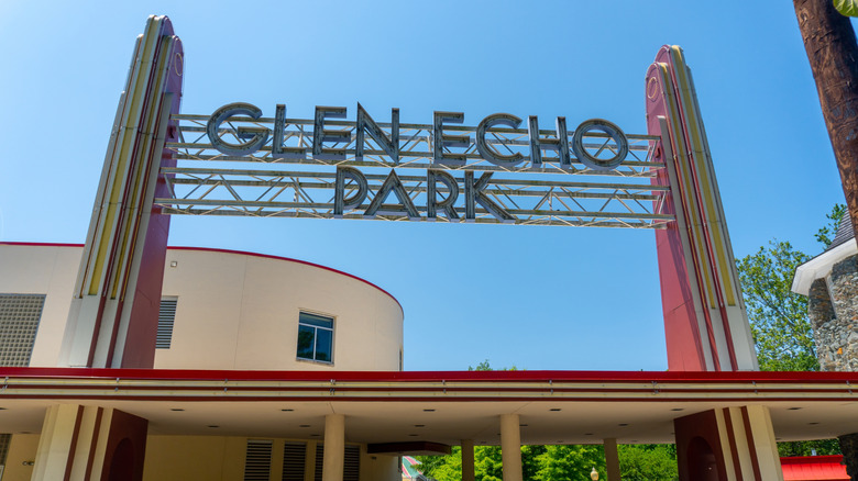 The retro neon sign for Glen Echo Park