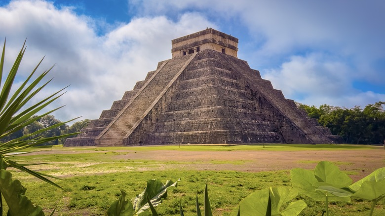 An ancient Maya pyramid at Chichén Itzá
