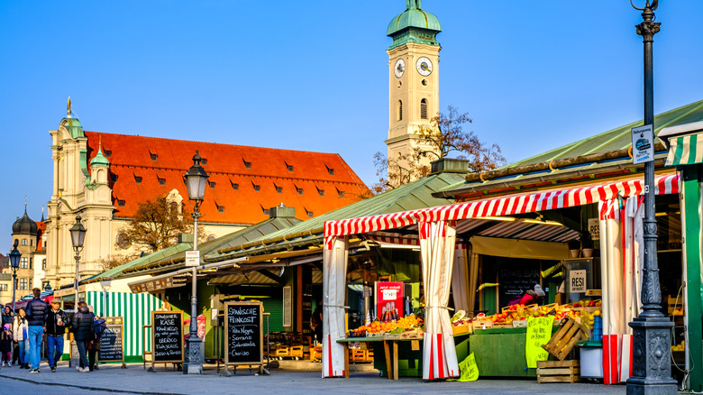 Stalls on a sunny day at the Viktualienmarkt, Munich