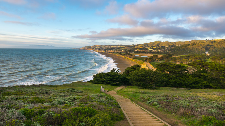 A sunset view at Mori Point in Pacifica, California