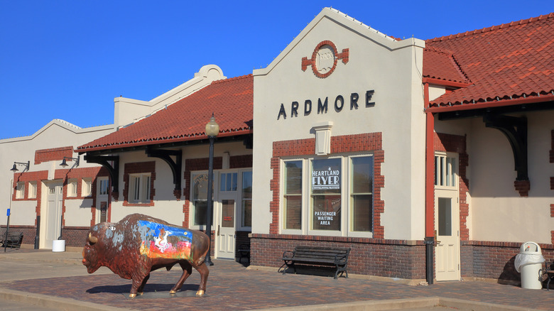 An outside view of Ardmore Station, served by the Heartland Flyer