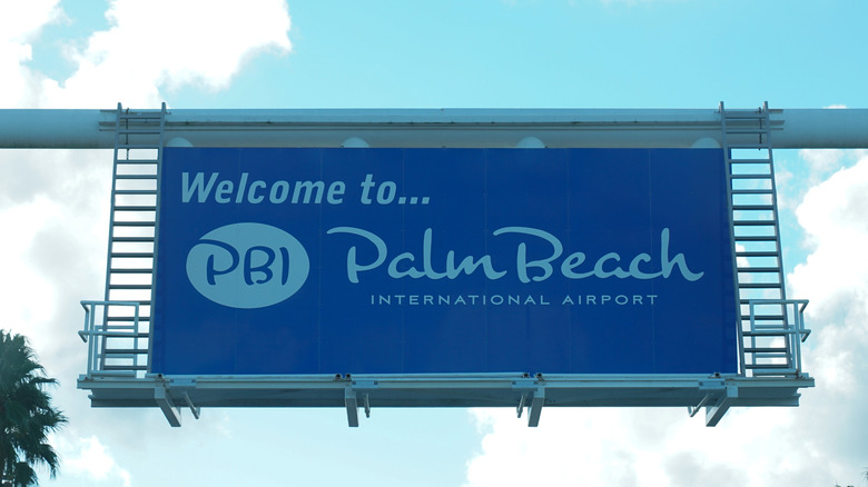 Welcome to Palm Beach International Airport sign at Palm Beach International Airport, Florida