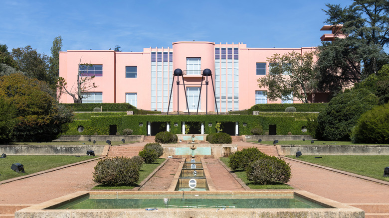 Exterior of the Serralves Foundation Complex with its pink art deco facade