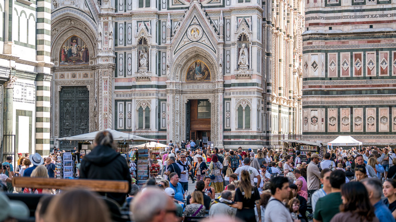 Tourists at the Piazza del Duomo in Florence, Italy