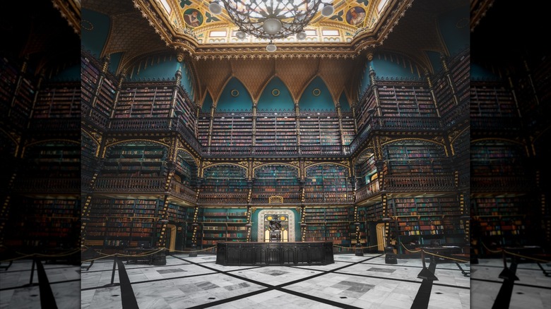 The inside of the  Real Gabinete Português de Leitura